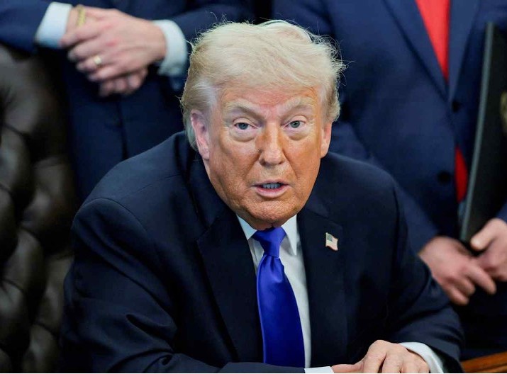 Ông Trump tuyên bố tăng thuế nhập khẩu ô tô từ Liên minh châu Âu lên 25%