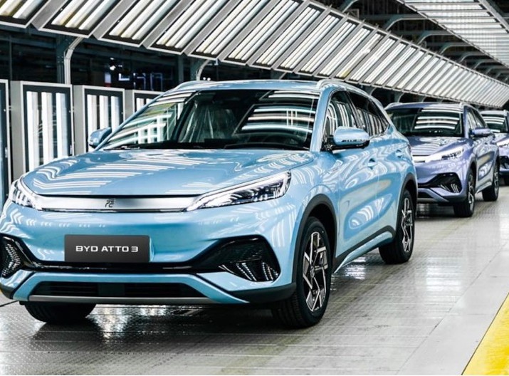 BYD lạc quan về thị trường xe điện bất chấp đà tăng trưởng chậm lại