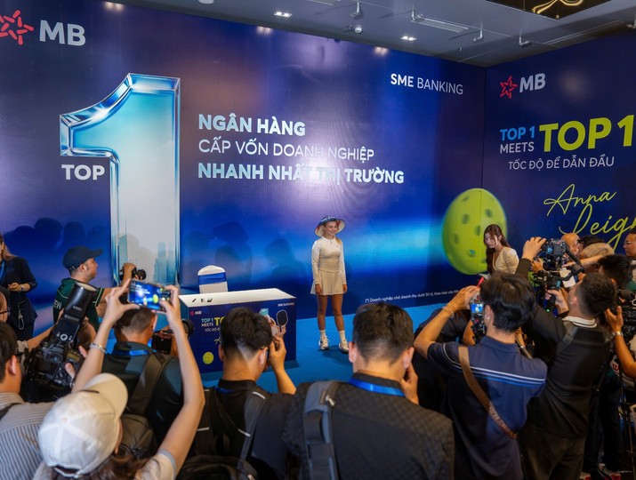 Tay vợt số 1 thế giới Anna Leigh Waters đến MB: Tốc độ trở thành “biến số” cạnh tranh của doanh nghiệp
