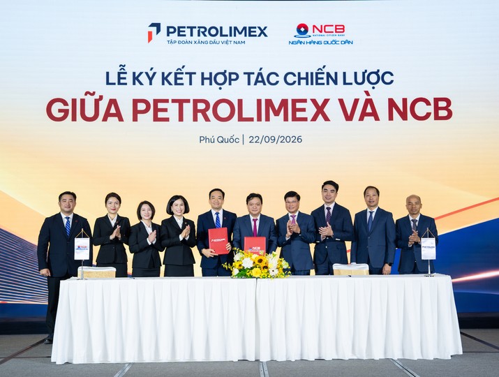 Ngân hàng NCB và Tập đoàn Petrolimex hợp tác chiến lược toàn diện