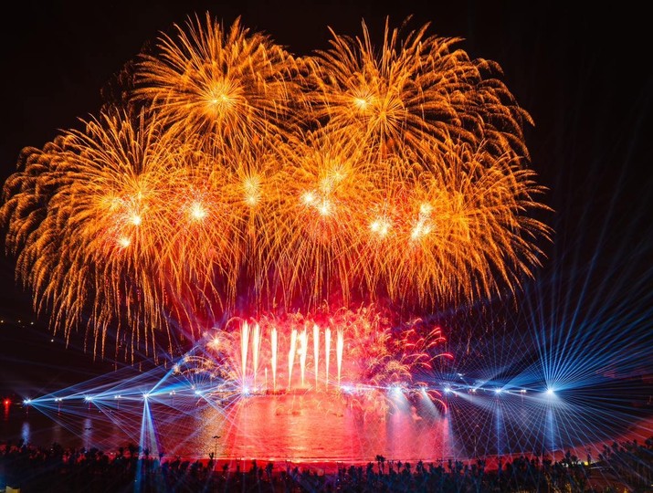 Một show diễn của Việt Nam chiến thắng cùng lúc 2 hạng mục tại giải quốc tế