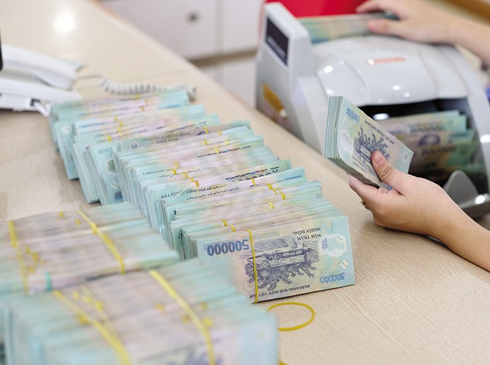 Giảm tốc tín dụng bất động sản, doanh nghiệp xoay vốn ở đâu? 