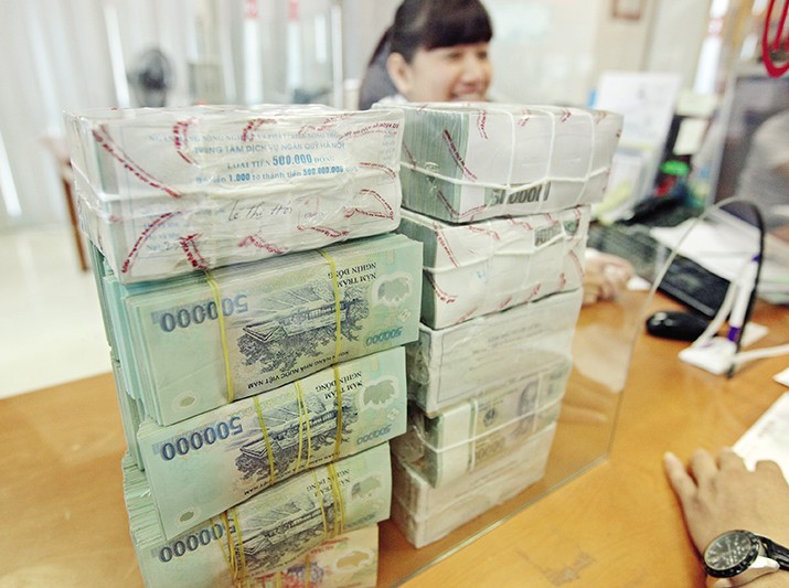 Lãi suất huy động bật tăng mạnh, gửi 200 triệu lãi suất đã lên tới 8,9%/năm 