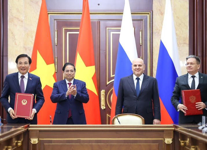 Thủ tướng Phạm Minh Chính hội đàm với Thủ tướng Liên bang Nga; chứng kiến Lễ ký kết các văn kiện hợp tác Việt - Nga 