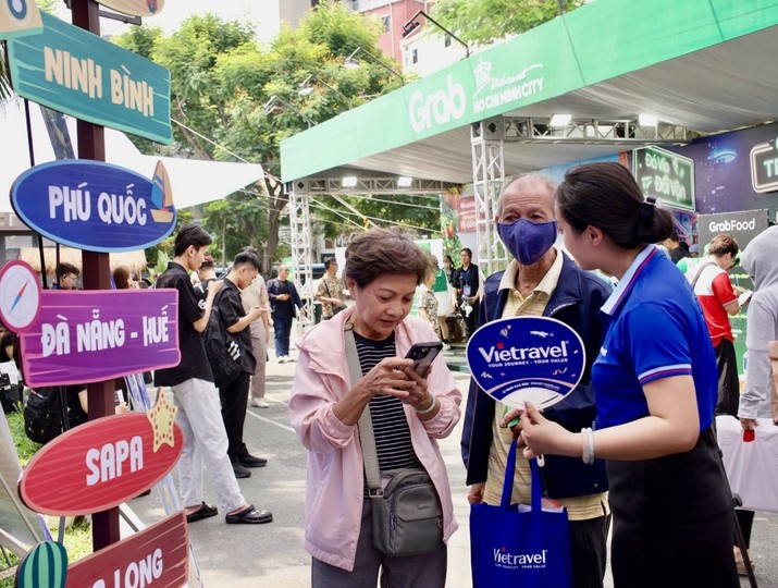 Rộn ràng Ngày hội Du lịch TP.HCM: Kích cầu hè, “đua” ưu đãi 