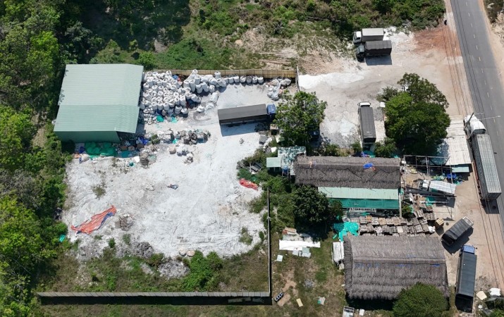 TP.HCM: Triệt phá "hệ sinh thái" doanh nghiệp đổ trái phép 20.160 tấn chất thải 