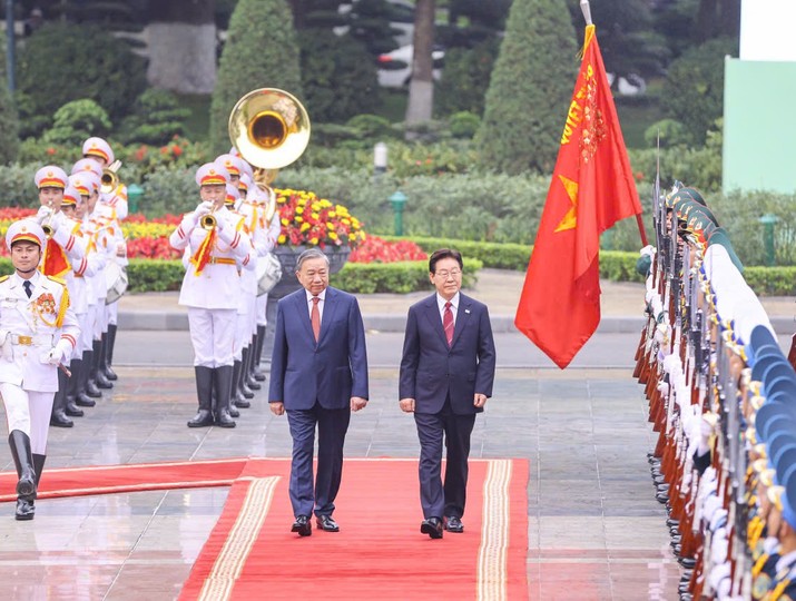 [Toàn cảnh] Lễ đón chính thức Tổng thống Hàn Quốc 