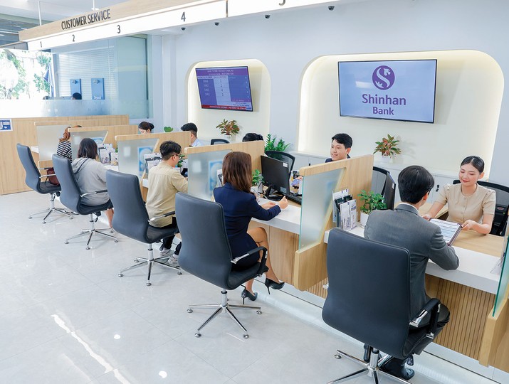 Ngân hàng Shinhan xác định công nghệ là nền tảng cốt lõi để nâng cao trải nghiệm khách hàng và thúc đẩy tài chính toàn diện tại Việt Nam