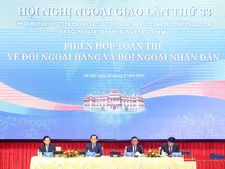 Quang cảnh phiên họp. Ảnh: Đức Thanh