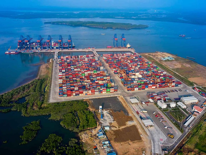 Theo dự thảo, quyết định của Chủ tịch UBND Thành phố về chấp thuận chủ trương đầu tư đồng thời với chấp thuận nhà đầu tư cũng là quyết định thành lập Khu logistics tích hợp. Ảnh: Lê Toàn.