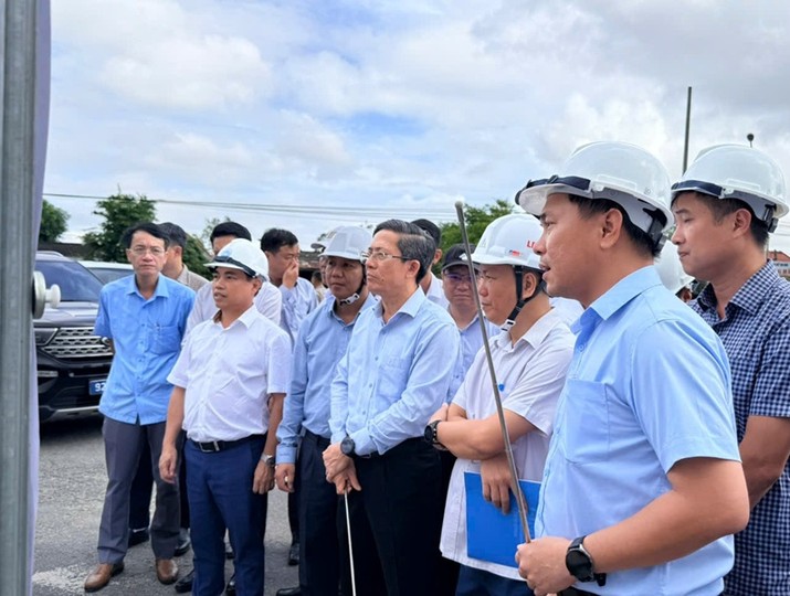 Lãnh đạo UBND TP. Đà Nẵng kiểm tra Dự án Hoàn thiện đường ven biển 129 -thành phần 2. 