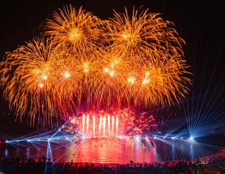 Một show diễn của Việt Nam chiến thắng cùng lúc 2 hạng mục tại giải quốc tế