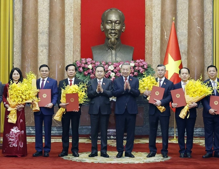 Tiểu sử đồng chí Ngô Văn Tuấn, Ủy viên Trung ương Đảng, Bộ trưởng Bộ Tài chính 