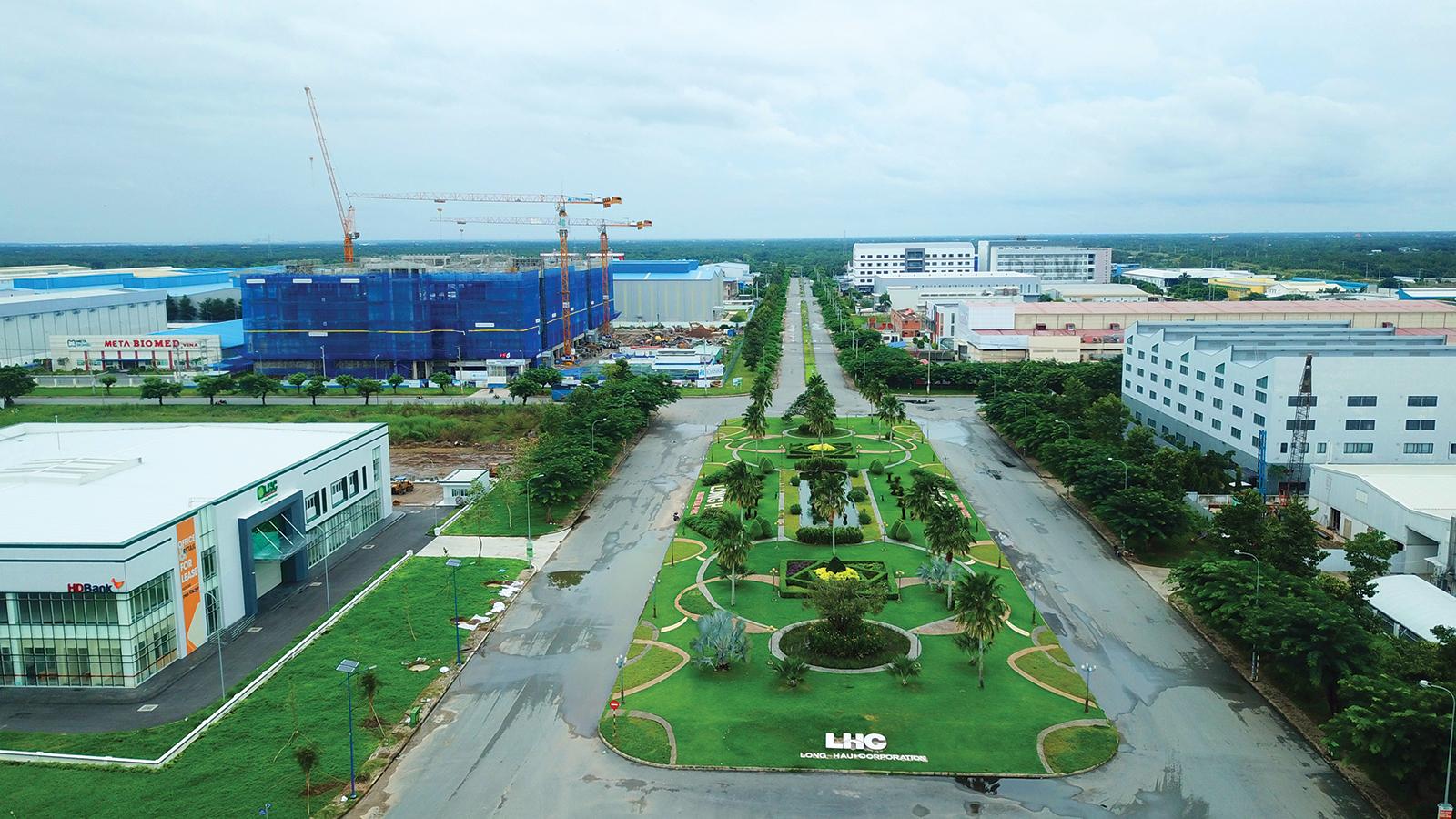 Bất động sản công nghiệp, môi giới nội lép vế, tại sao?