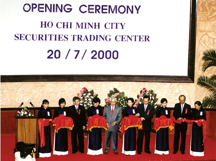 Ký ức buổi đầu tạo lập thị trường ảnh 2