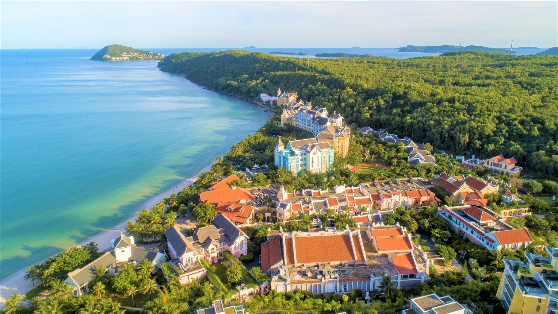 Khu vực nam Phú Quốc hội tụ nhiều thương hiệu khách sạn, nghỉ dưỡng hàng đầu thế giới.