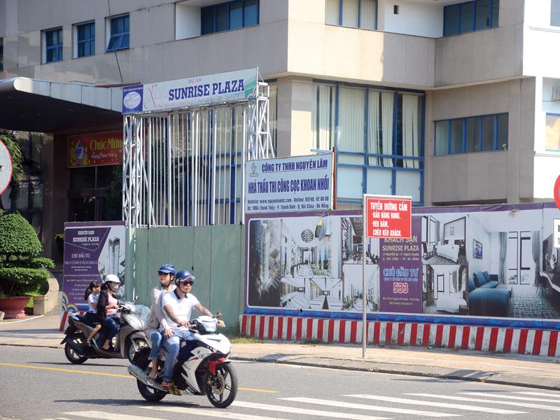 Nhiều dự án tại Đà Nẵng “dừng hình” vì bị hạ độ cao