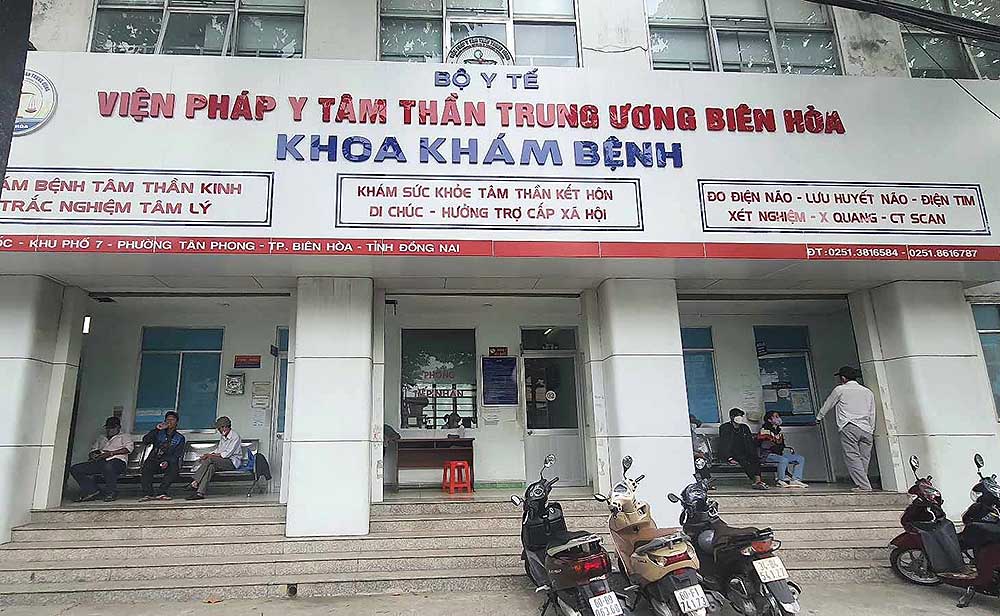Vạch trần đường dây làm sai lệch hồ sơ bệnh án tâm thần
