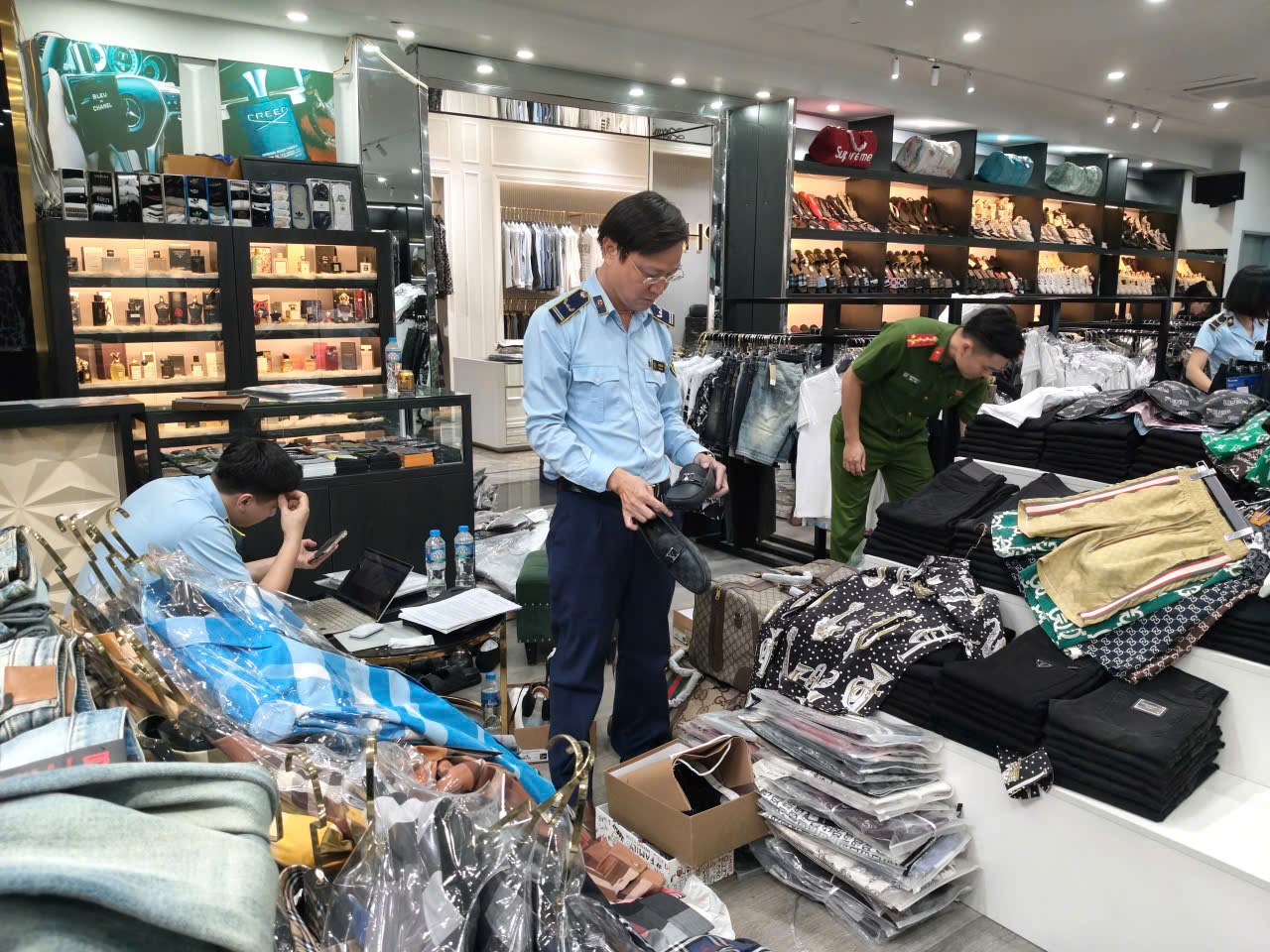 Xử lý hơn 1.500 vụ xâm phạm sở hữu trí tuệ tháng cao điểm