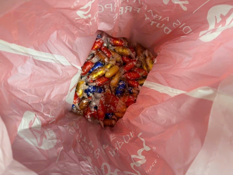 Phát hiện hành khách vận chuyển 5 kg cocain qua sân bay Nội Bài