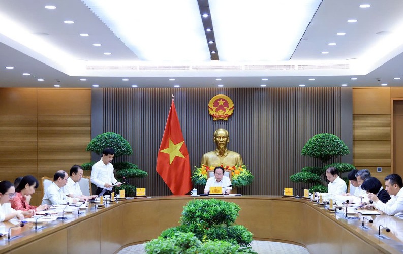 Chính phủ yêu cầu khẩn trương bãi bỏ gần 6.000 văn bản quy phạm pháp luật