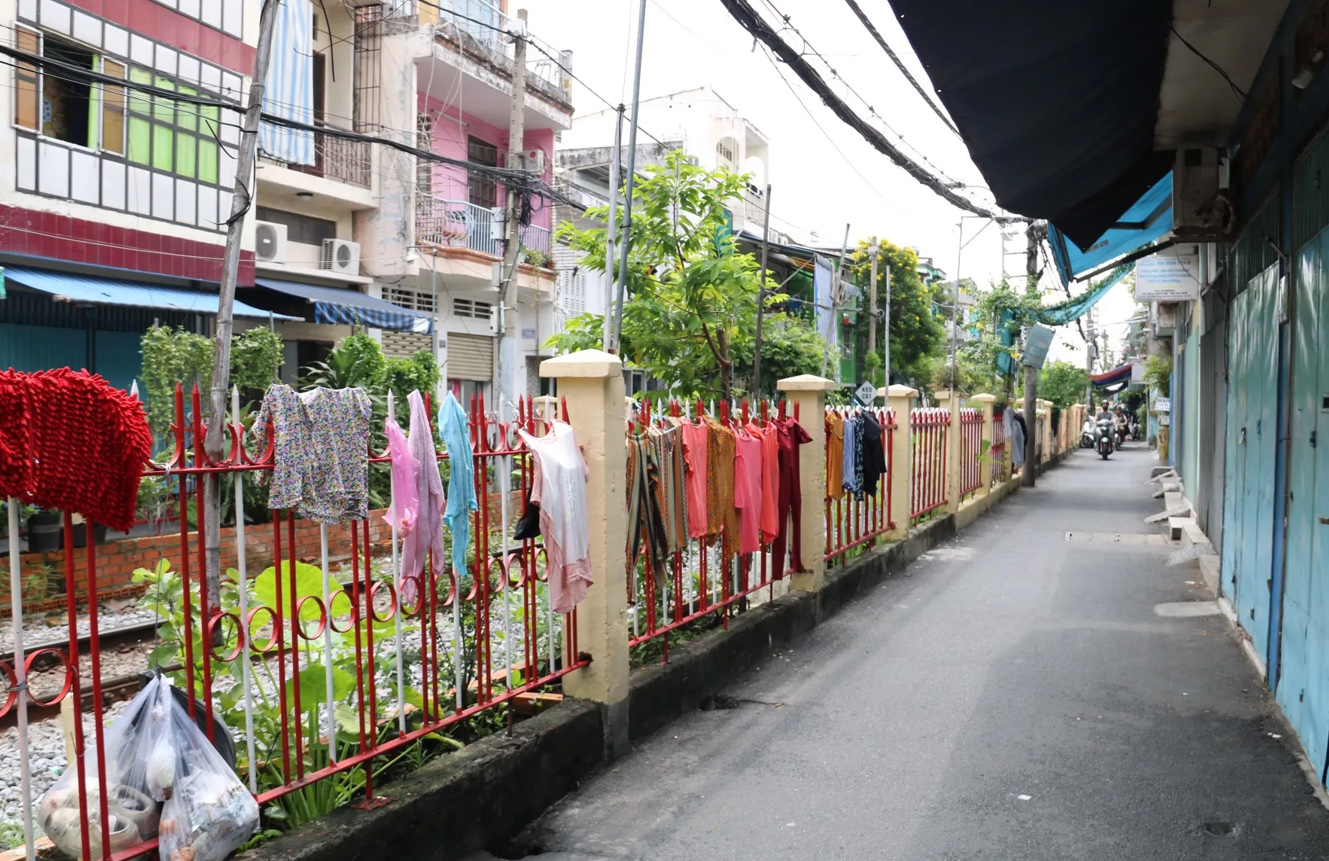 TP.HCM thu hồi đất, công trình lấn chiếm hành lang an toàn giao thông đường sắt