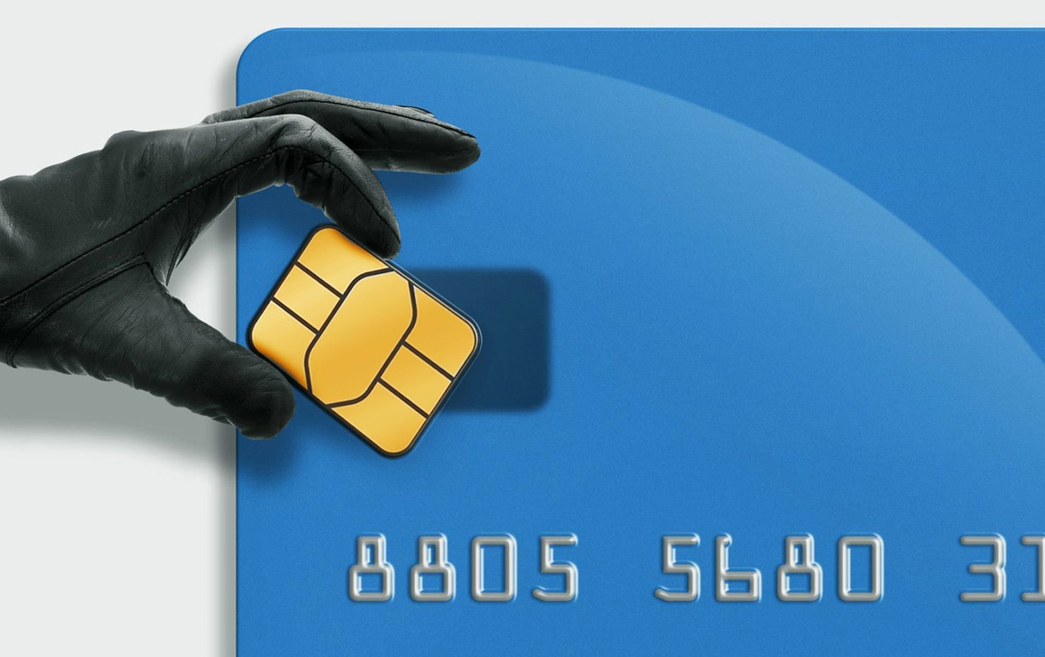 Vietcombank cảnh báo thủ đoạn tráo đổi chip trên thẻ ngân hàng