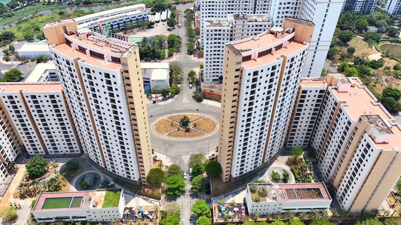 TP.HCM: Rà soát, thu hồi nhà đất tái định cư để hoang phí