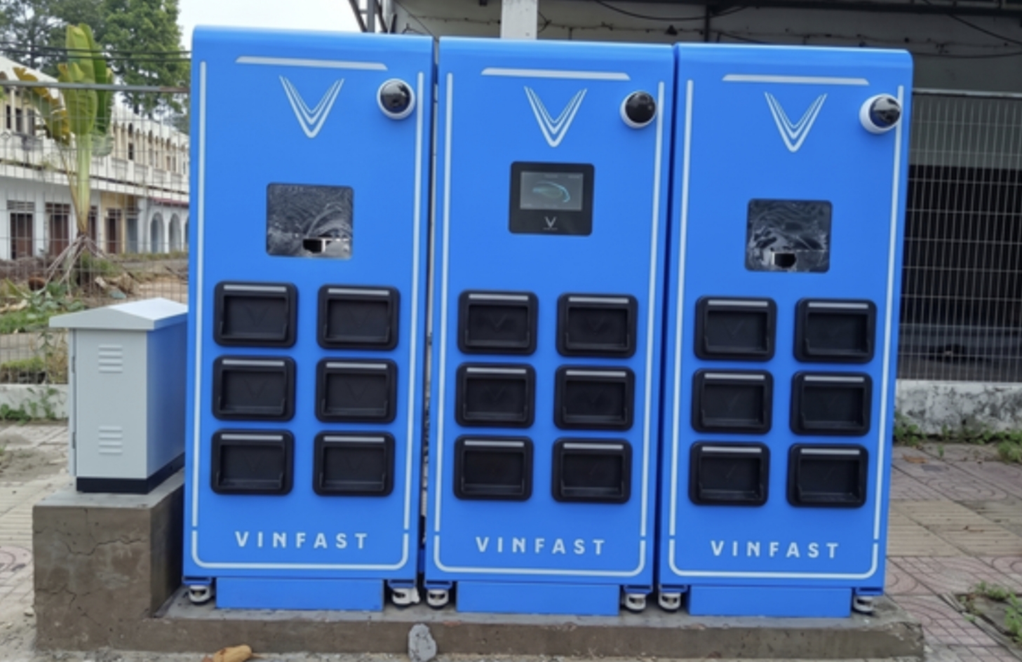TP.HCM: Bắt đối tượng đập phá hàng loạt tủ đổi pin xe điện Vinfast