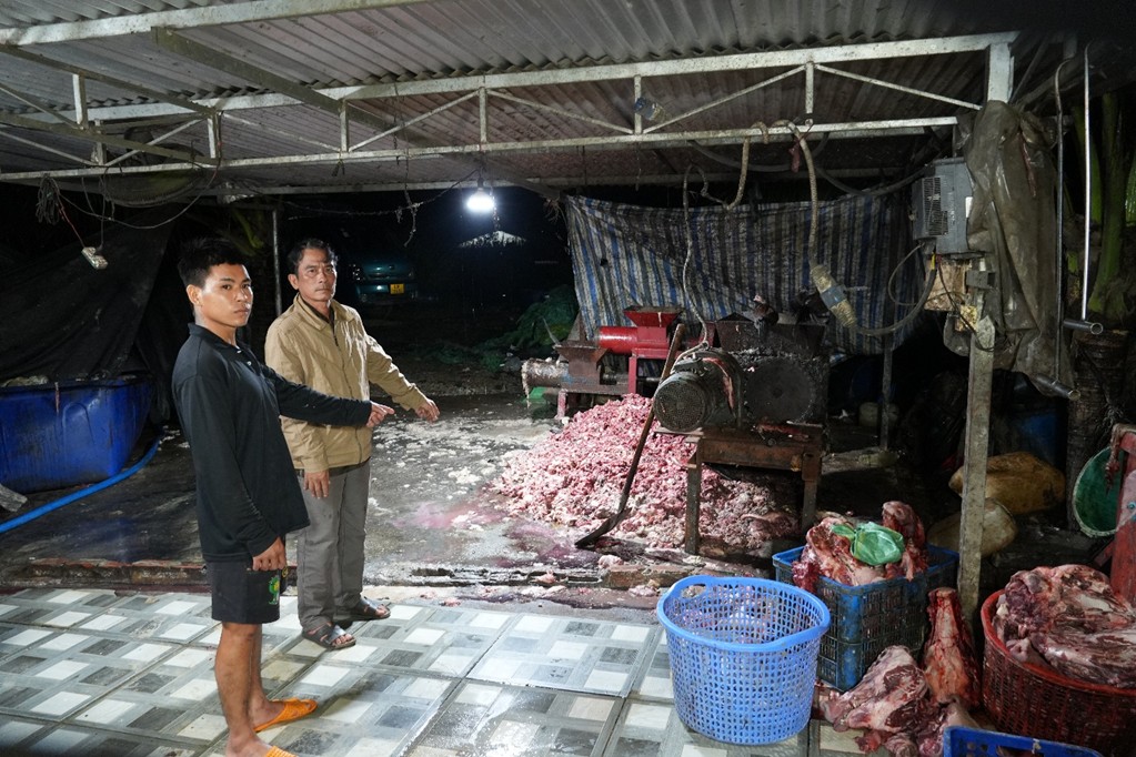 Đồng Nai: Lập cơ sở sản xuất, kinh doanh để buôn bán hàng trăm tấn heo chết, heo bệnh