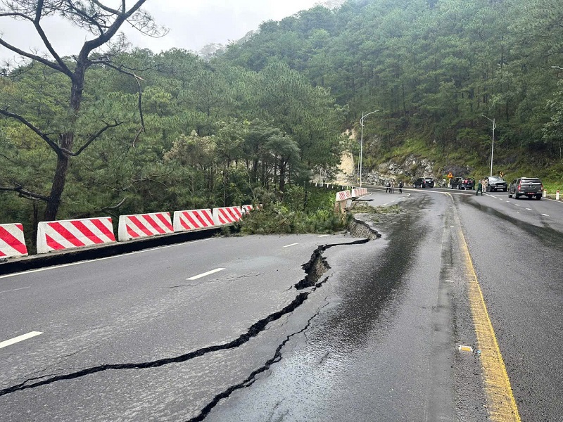 Đèo Prenn sạt lở nghiêm trọng, Lâm Đồng công bố tình huống khẩn cấp về thiên tai
