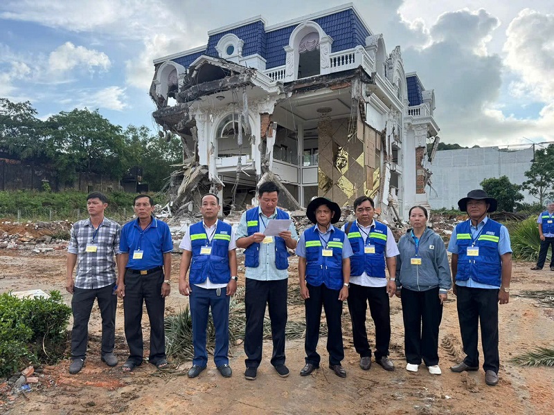 An Giang đồng loạt ra quân lập lại trật tự, kỷ cương quản lý đất đai, xây dựng