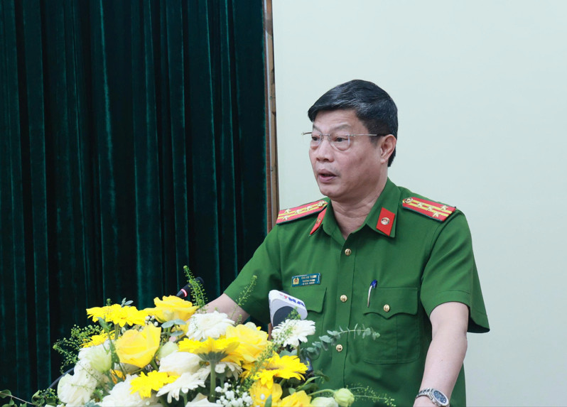 Triệt phá đường dây sản xuất 3,25 triệu bình chữa cháy giả mang nhãn hiệu DRAGON