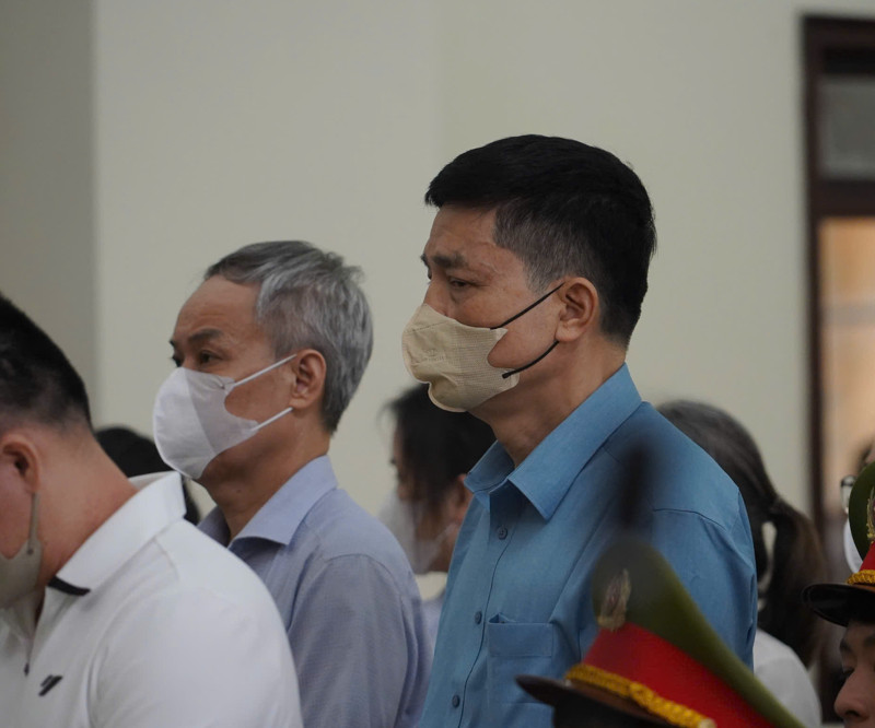 Hai cựu Cục trưởng và nhiều cán bộ Cục An toàn thực phẩm xin giảm hình phạt