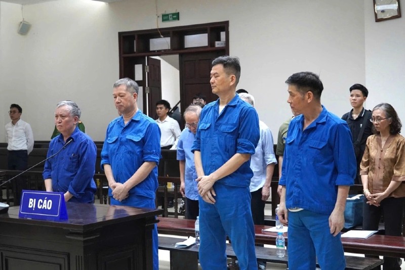 Nhiều cựu lãnh đạo Vicem được giảm án trong vụ tháp nghìn tỷ bỏ hoang