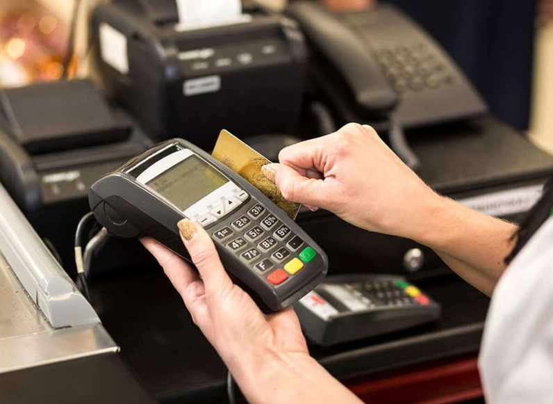 Triệt phá đường dây quẹt thẻ “khống”, thu phí gần 100 tỷ đồng qua máy POS