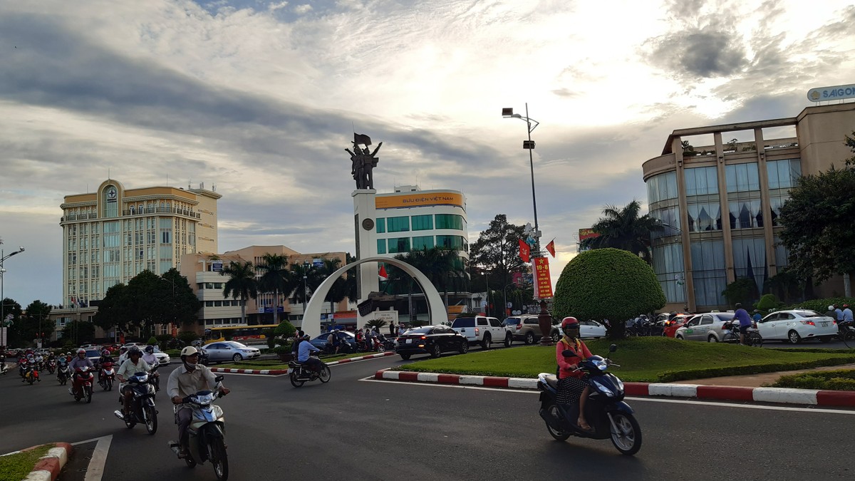 Về Buôn Ma Thuột, ghé thăm hai làng cà phê nổi tiếng ảnh 1
