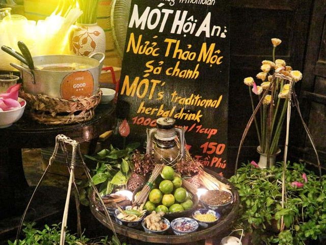Check-in những quán cà phê không thể bỏ qua ở Hội An ảnh 3