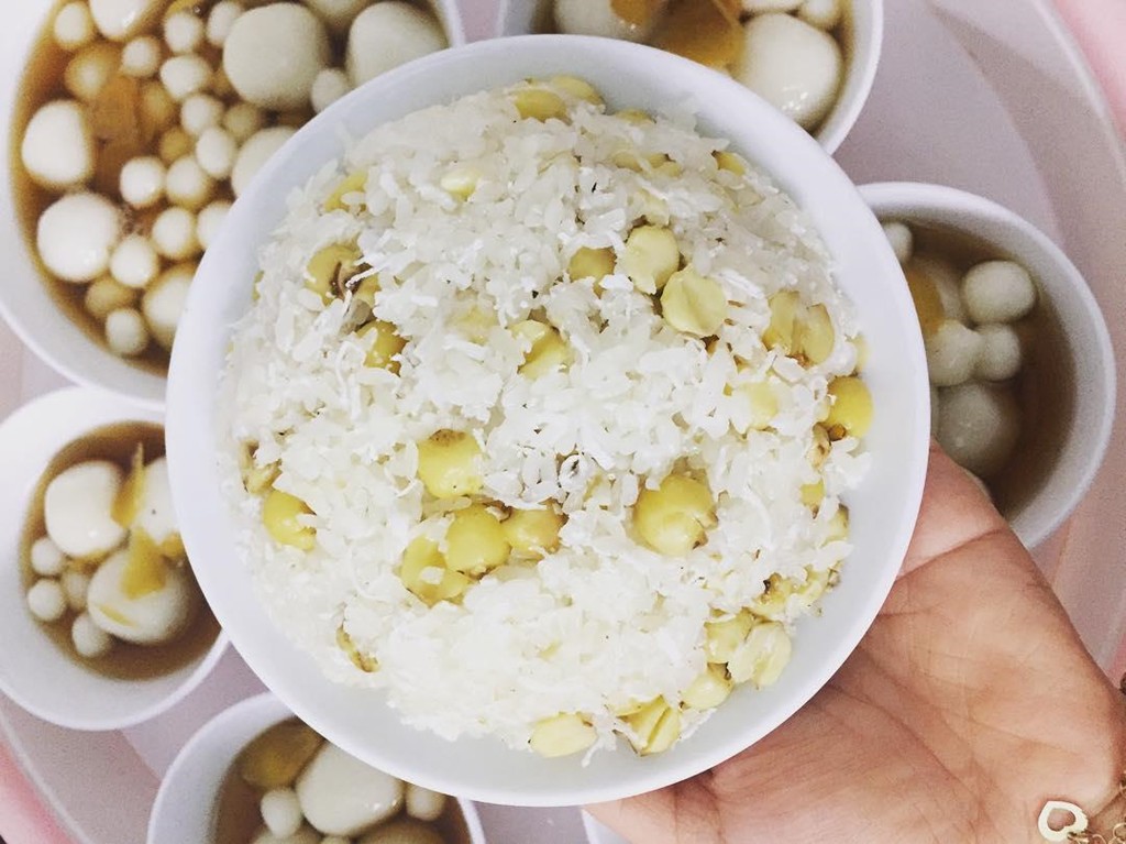 Cơm hấp lá sen và các món từ sen đượm hương mùa hè ảnh 5