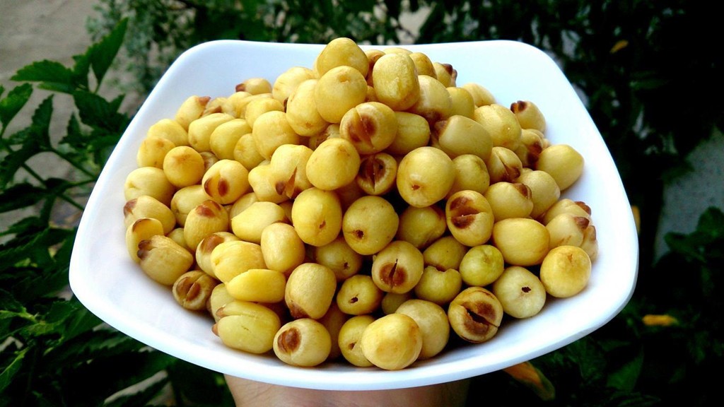 Cơm hấp lá sen và các món từ sen đượm hương mùa hè ảnh 7