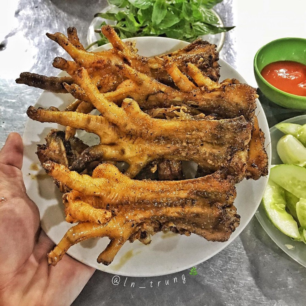 Cháo lòng, lẩu tteokbokki và 7 món nóng hổi ngày Hà Nội trở lạnh ảnh 6