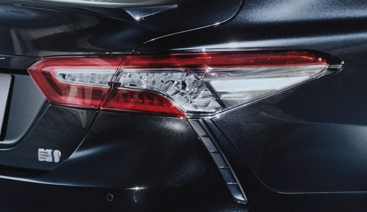 Toyota giới thiệu Camry Black Edition - phiên bản đặc biệt kỷ niệm 40 năm ảnh 3