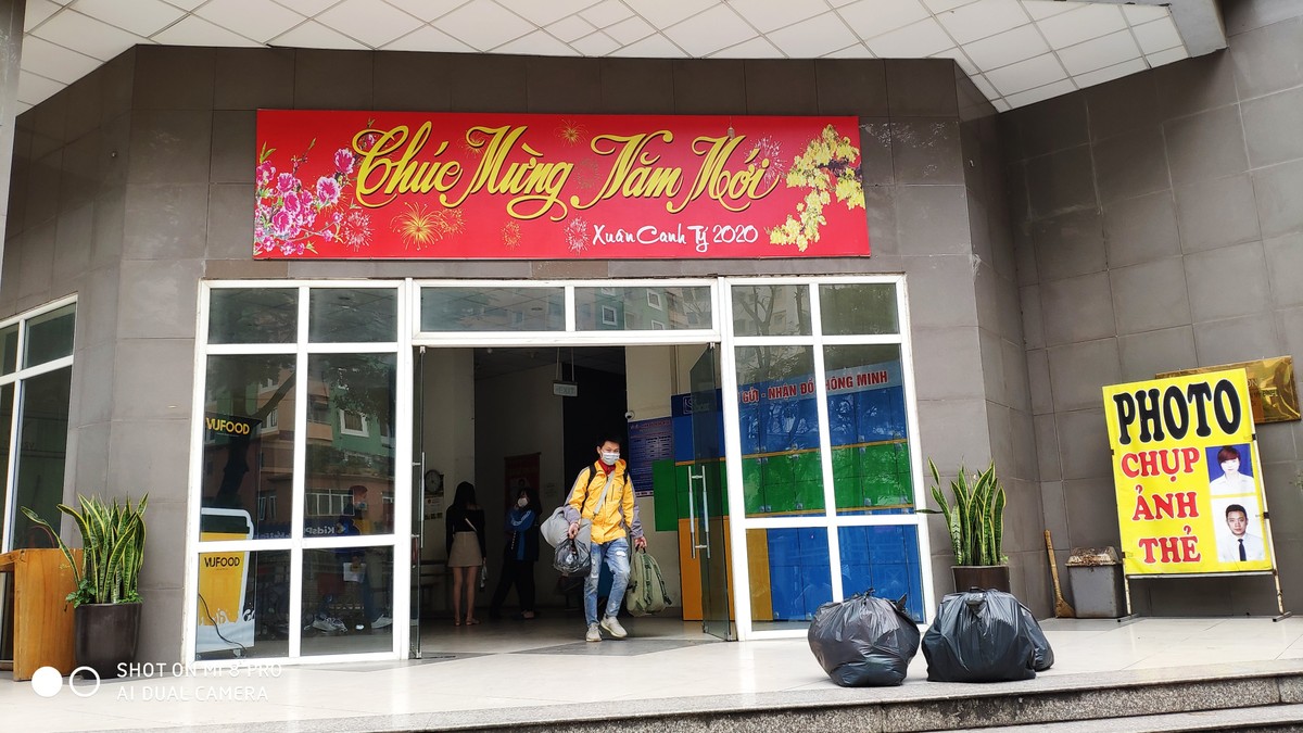 Hà Nội: Sinh viên sẵn sàng nhường chỗ ở cho người về từ vùng dịch ảnh 11
