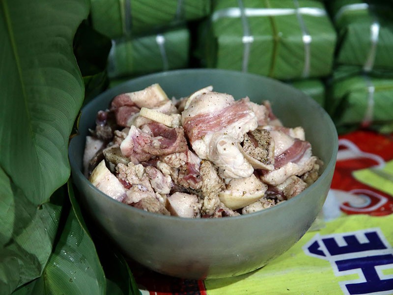 Làng nghề bánh chưng hối hả chạy hàng Tết ảnh 5