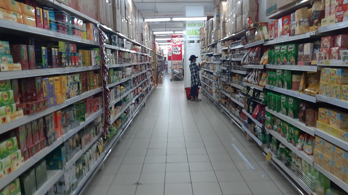 Siêu thị dồi dào mặt hàng đáp ứng nhu cầu khách hàng ảnh 15