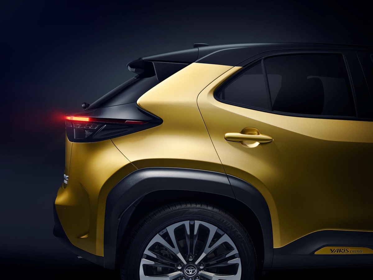 Toyota chính thức giới thiệu Yaris Cross 2021 - mẫu xe Crossover cỡ nhỏ mới của hãng ảnh 9