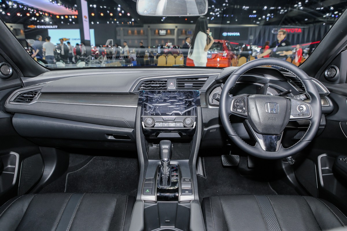 Honda Civic Red - chiếc hatchback thể thao ảnh 6
