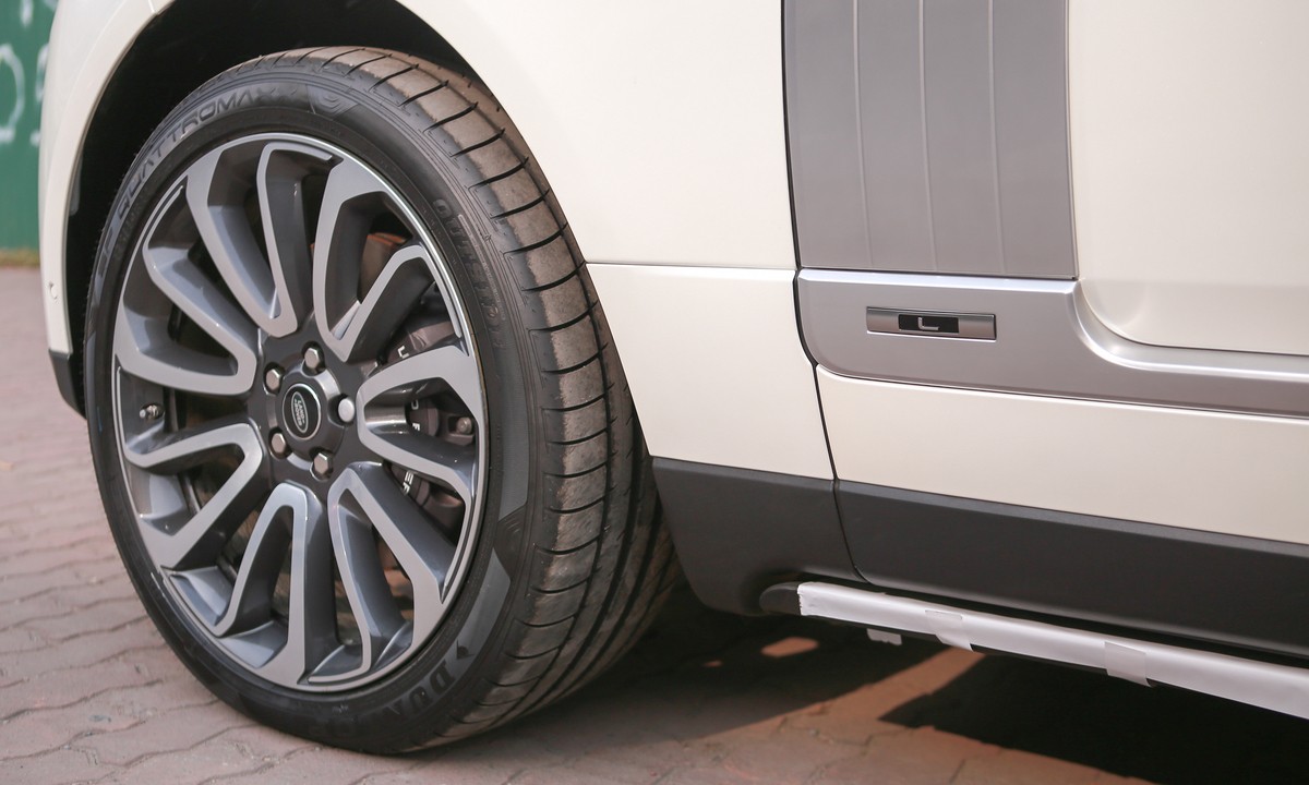 Range Rover Autobiography LWB 2019 về Việt Nam ảnh 12