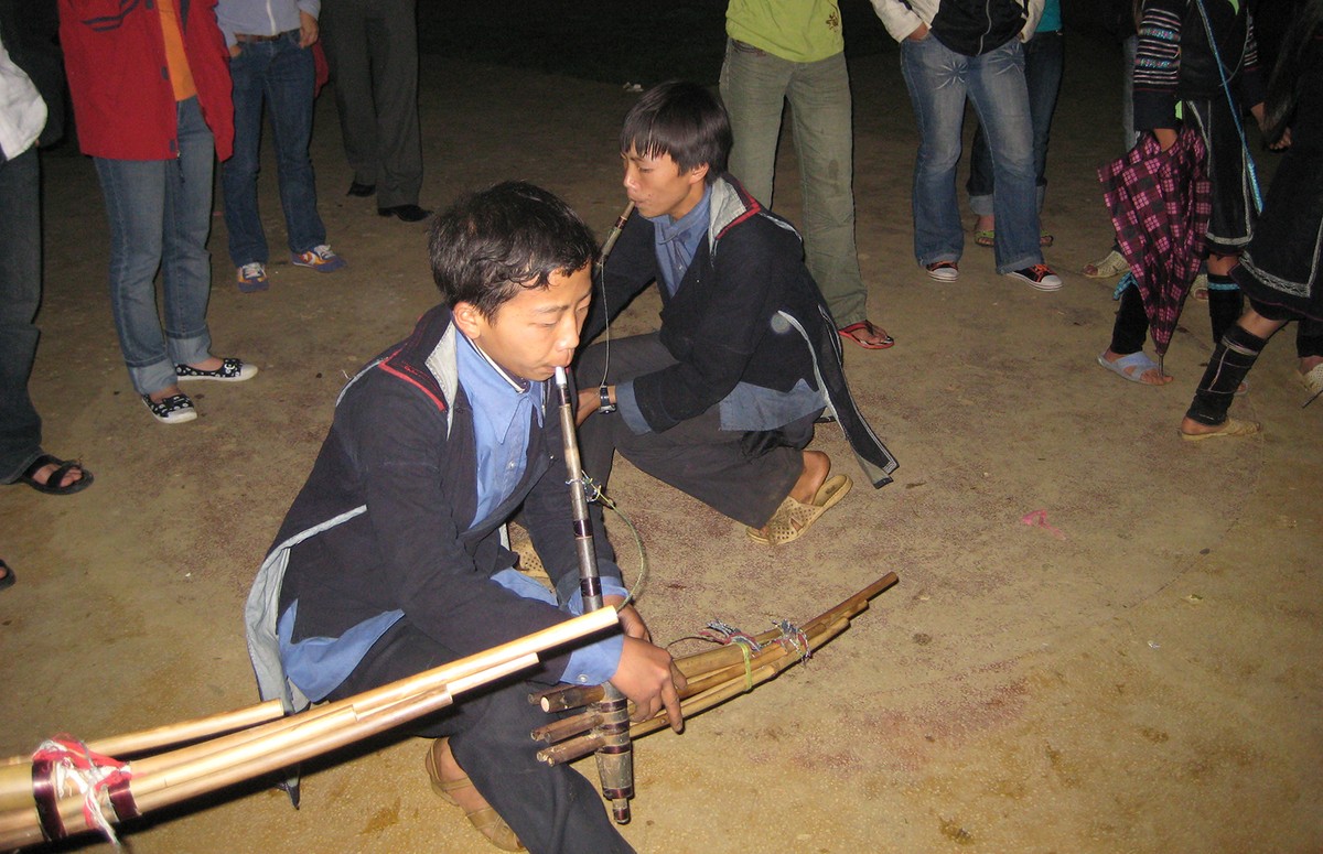 Chợ tình ở Khâu Vai ảnh 4