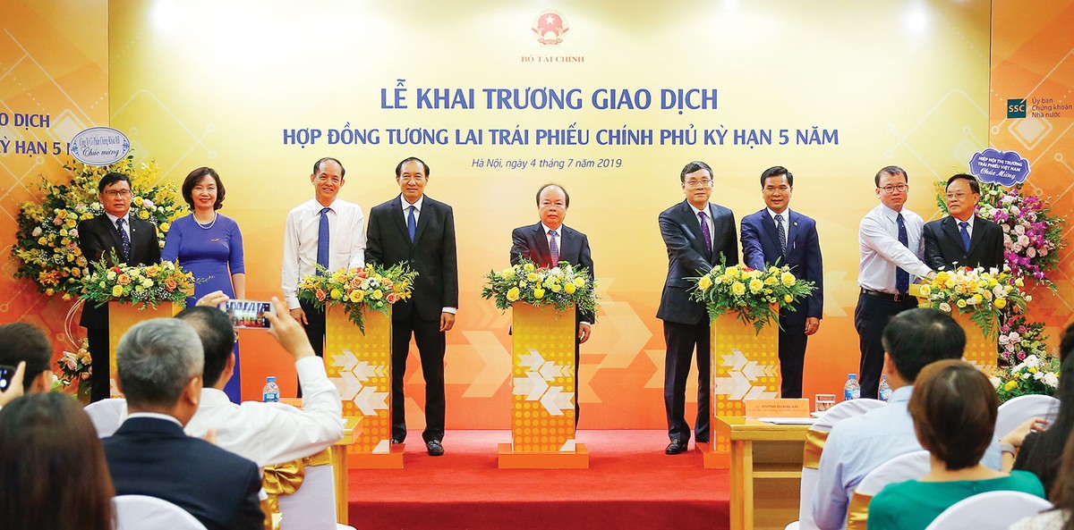 Thị trường chứng khoán sang tuổi 20 ảnh 5